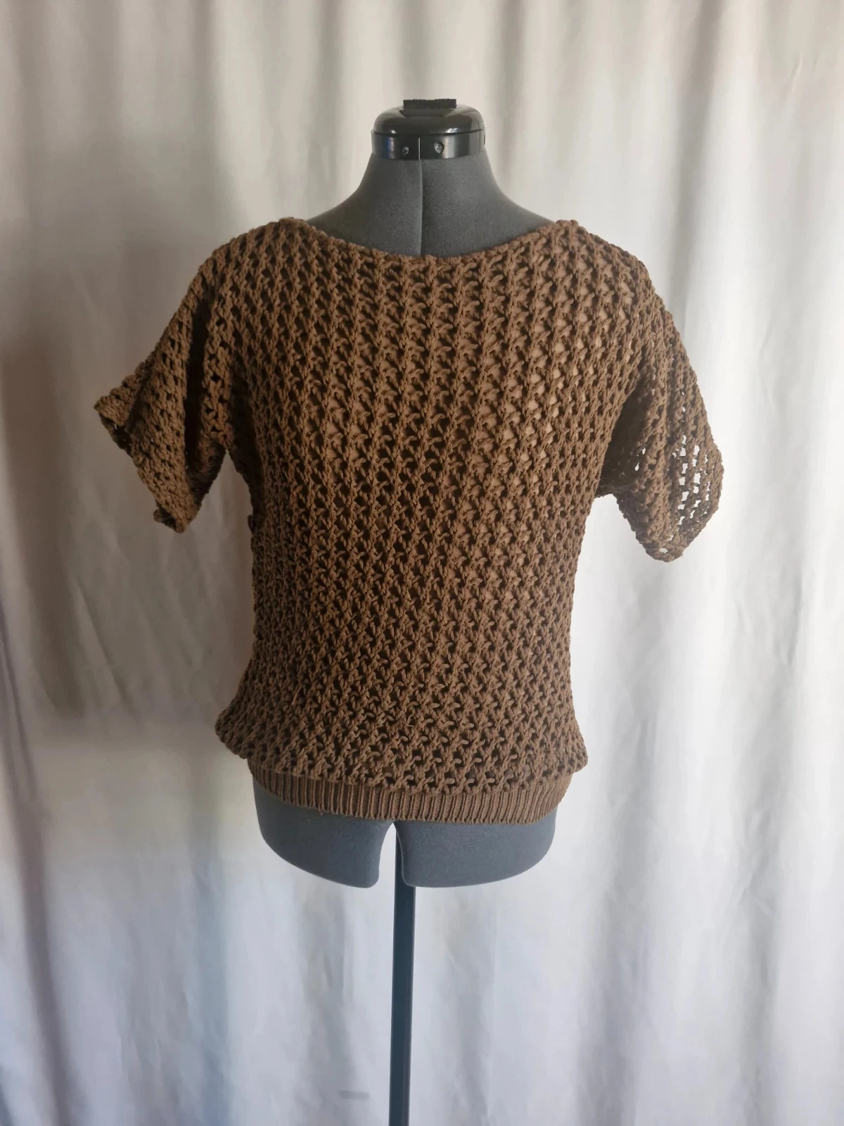 Pull ajouré Zara manches courtes marron – Taille S – Maille fantaisie